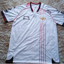 Uniforme - SKT1 Worlds 2024